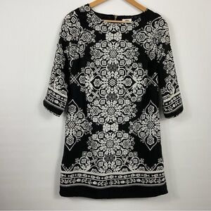 Old Navy Black And White Pattern Shift Dress Size XS